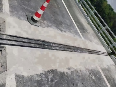 麻山伸缩缝更换后浇筑材料快速结构修补料速砼的产品特点及施工流程​